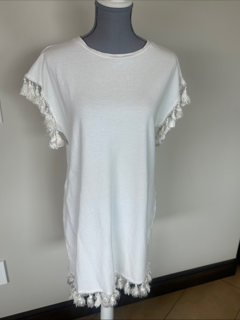 Lea & Viola White Tassel-Trim Shift Dress